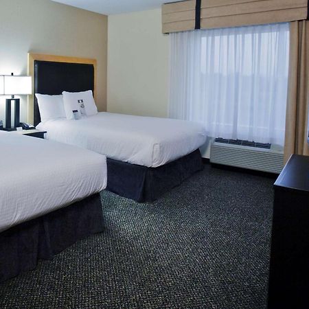 Doubletree By Hilton Hotel Savannah Airport Exterior photo